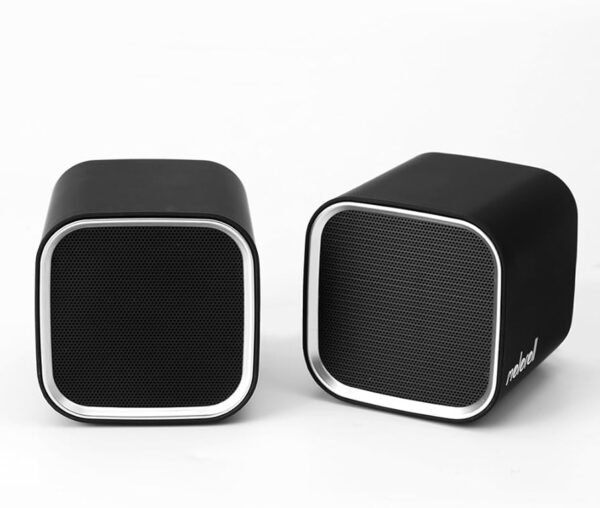 76 Moloroll USB Speakers